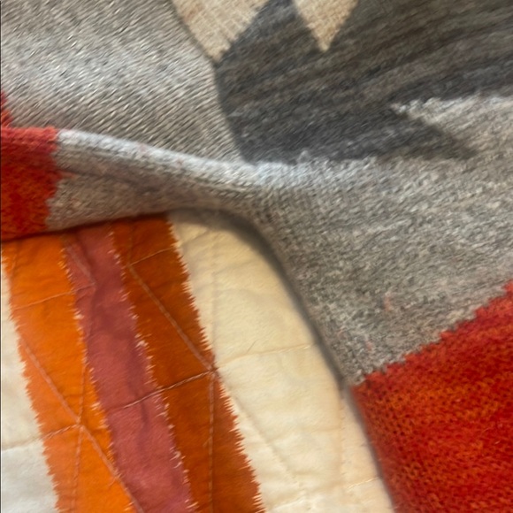 Geometric Patterned Sweater - Picture 3 of 4